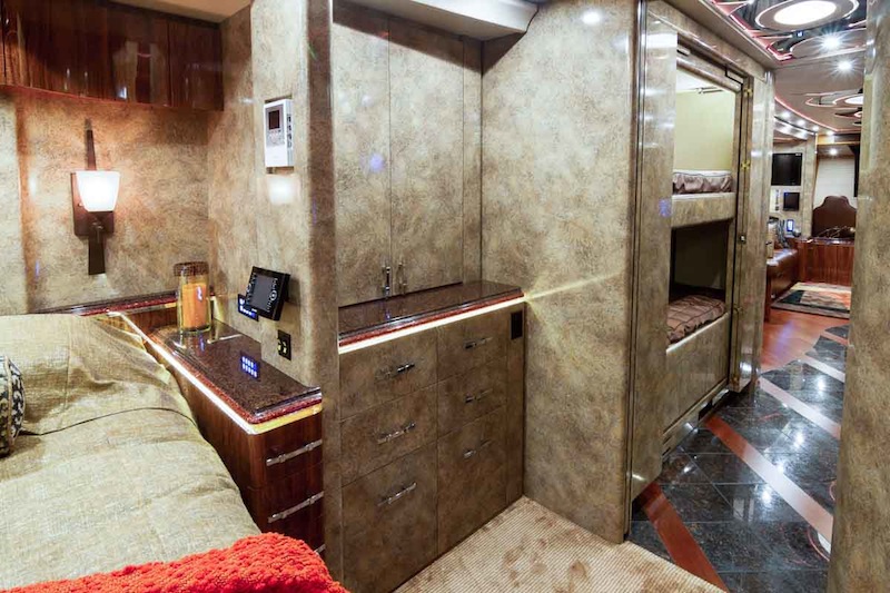 2015 Prevost Marathon XLII For Sale