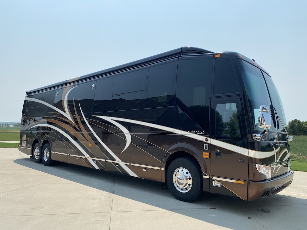 2015 Prevost Millennium H3-45 For Sale