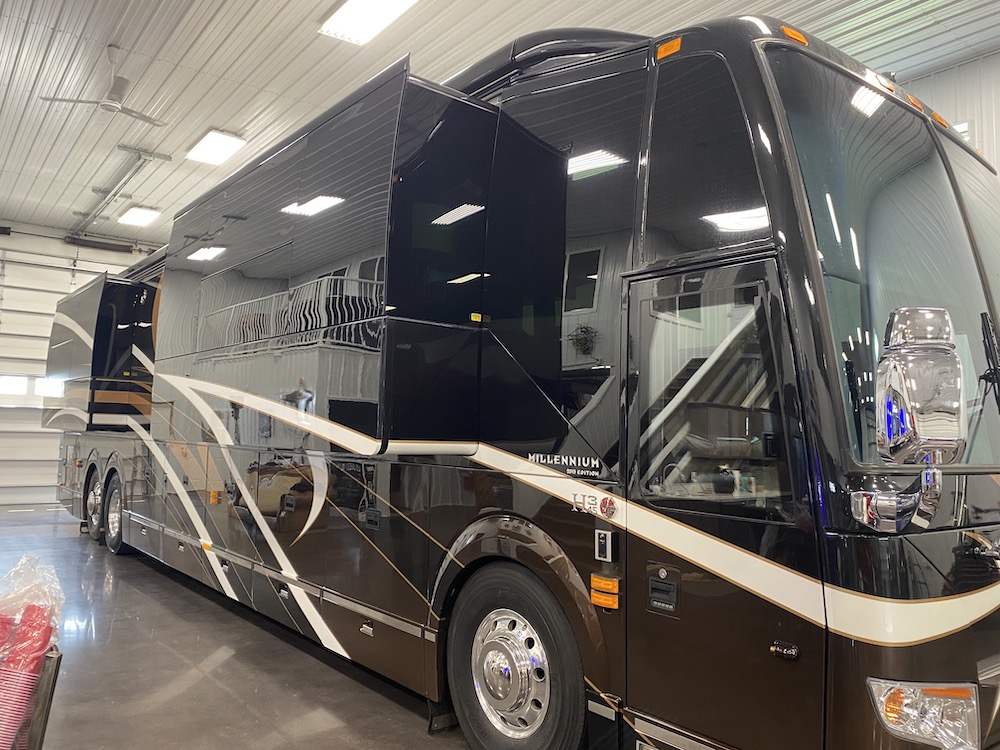 2015 Prevost Millennium H3-45 For Sale