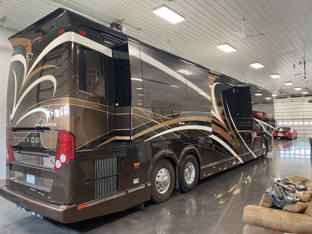 2015 Prevost Millennium H3-45 For Sale