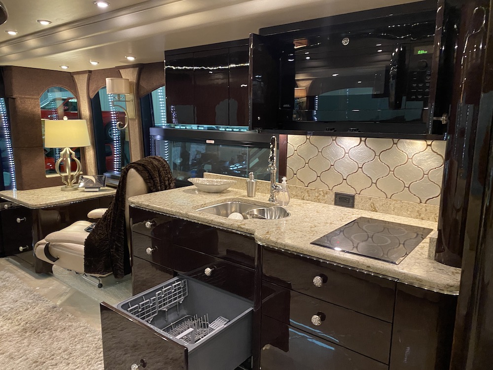 2015 Prevost Millennium H3-45 For Sale