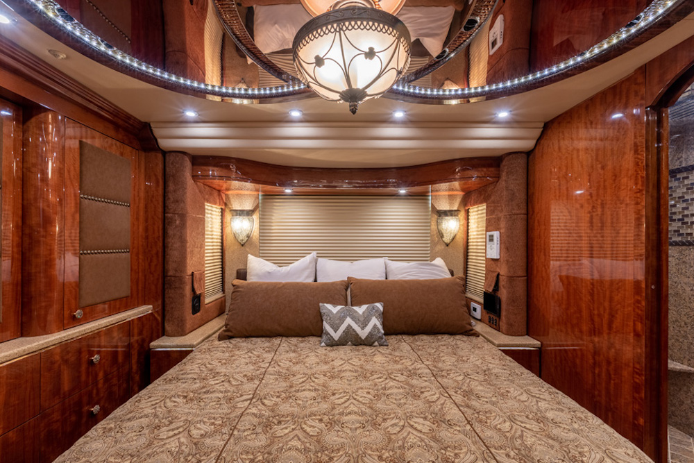 2015 Prevost Millennium H3-45 For Sale