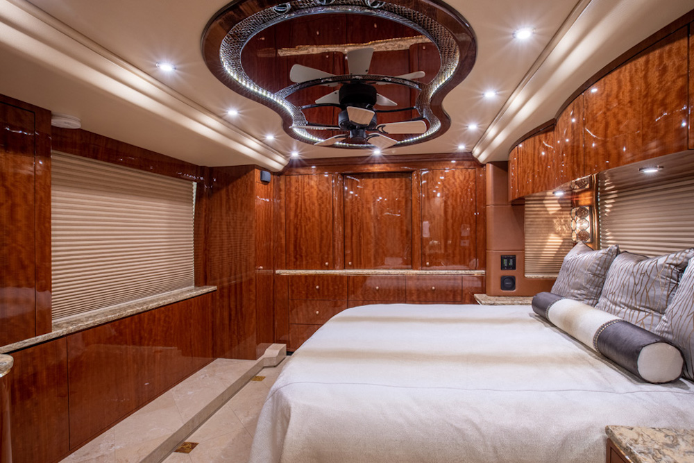 2013 Prevost Millennium H3-45 For Sale