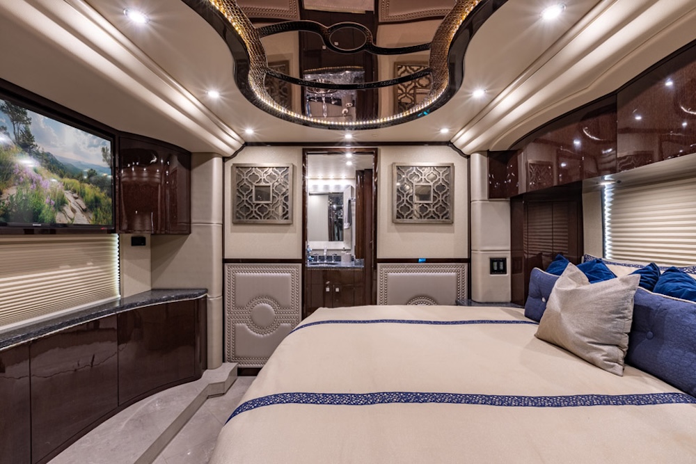 2015 Prevost Millennium H3-45 For Sale