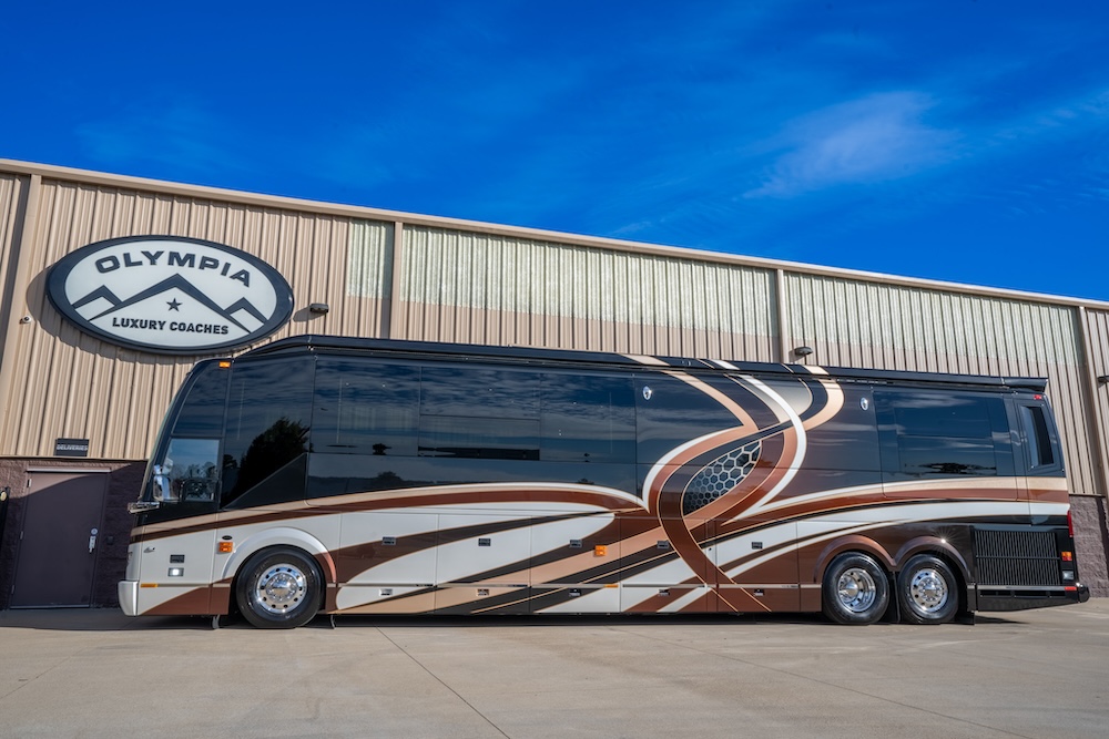 2015 Prevost Millennium H3-45 For Sale