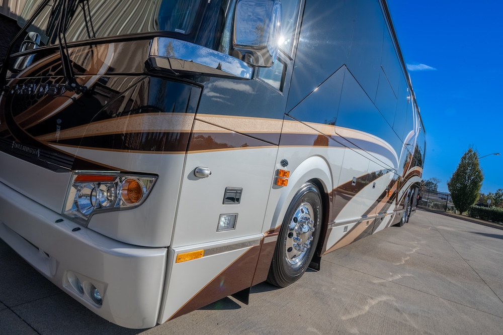 2015 Prevost Millennium H3-45 For Sale