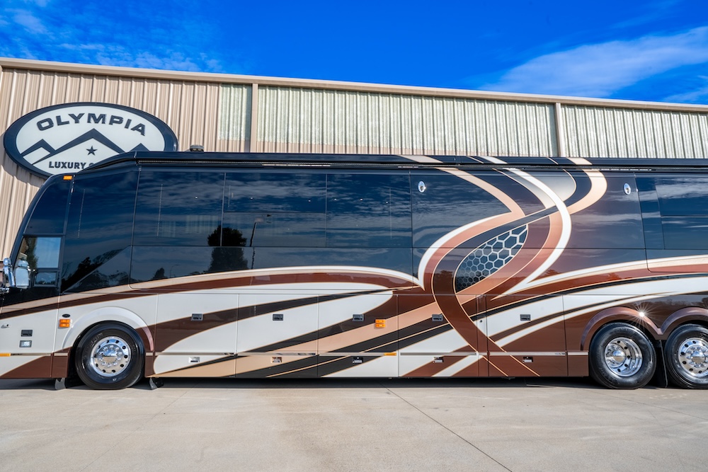 2015 Prevost Millennium H3-45 For Sale