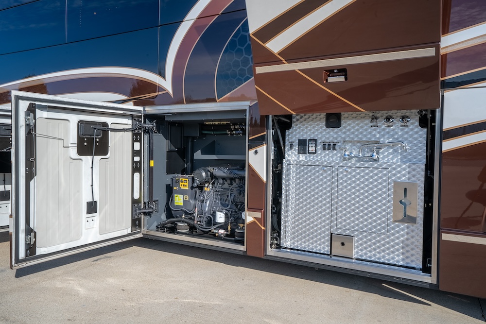 2015 Prevost Millennium H3-45 For Sale