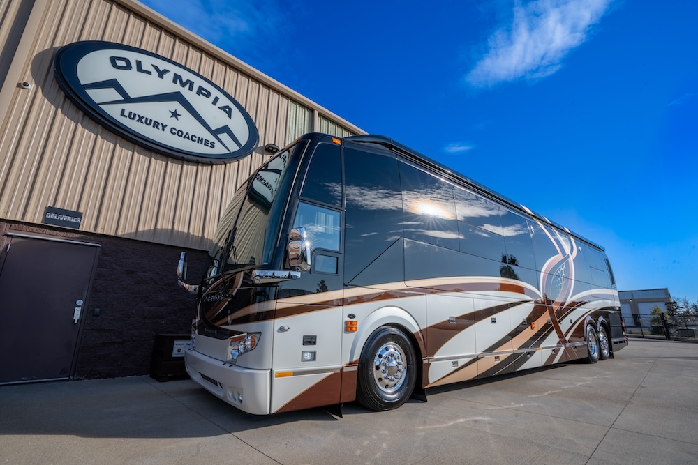 2015 Prevost Millennium H3-45 For Sale