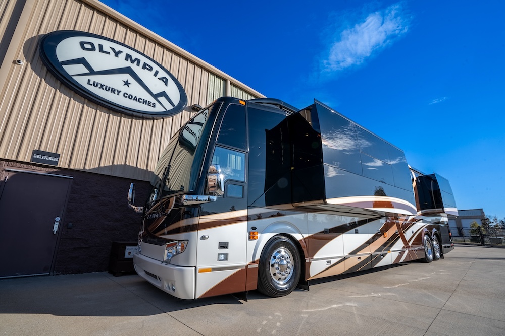 2015 Prevost Millennium H3-45 For Sale