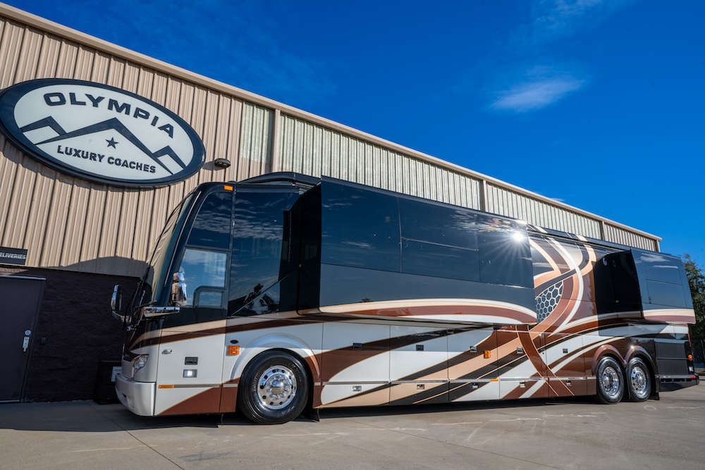 2015 Prevost Millennium H3-45 For Sale