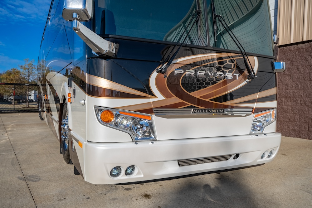 2015 Prevost Millennium H3-45 For Sale