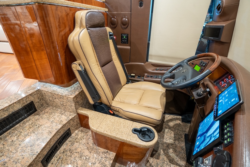 2015 Prevost Millennium H3-45 For Sale