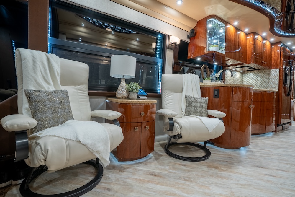 2015 Prevost Millennium H3-45 For Sale