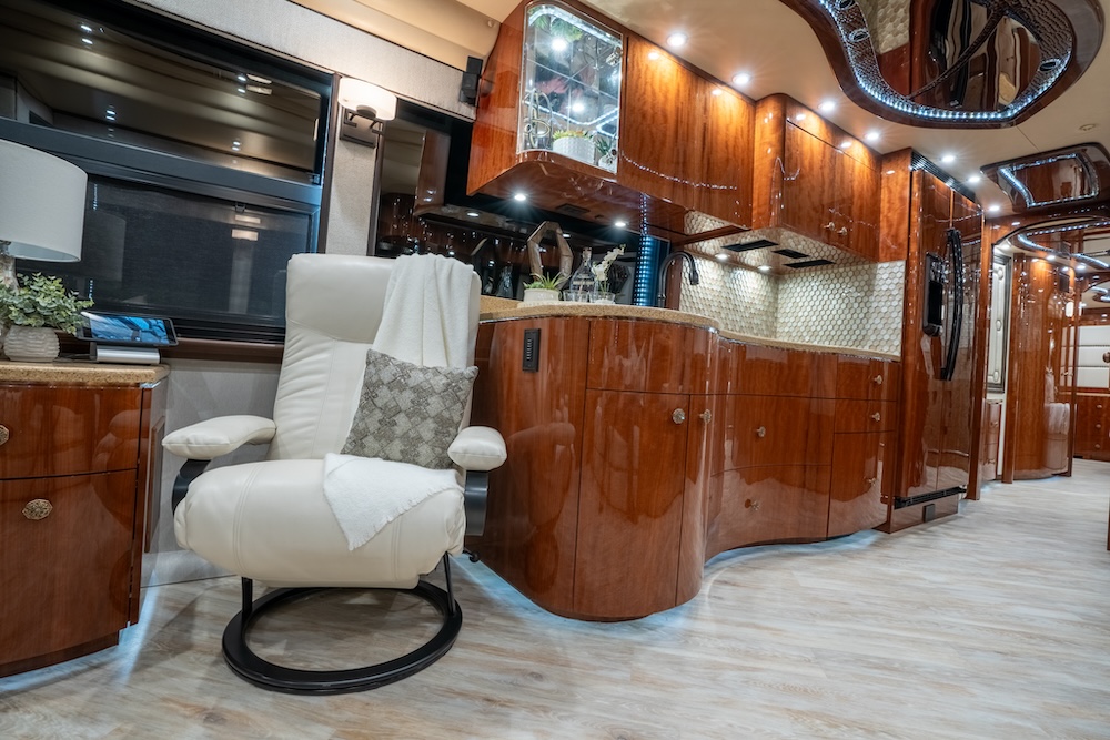 2015 Prevost Millennium H3-45 For Sale