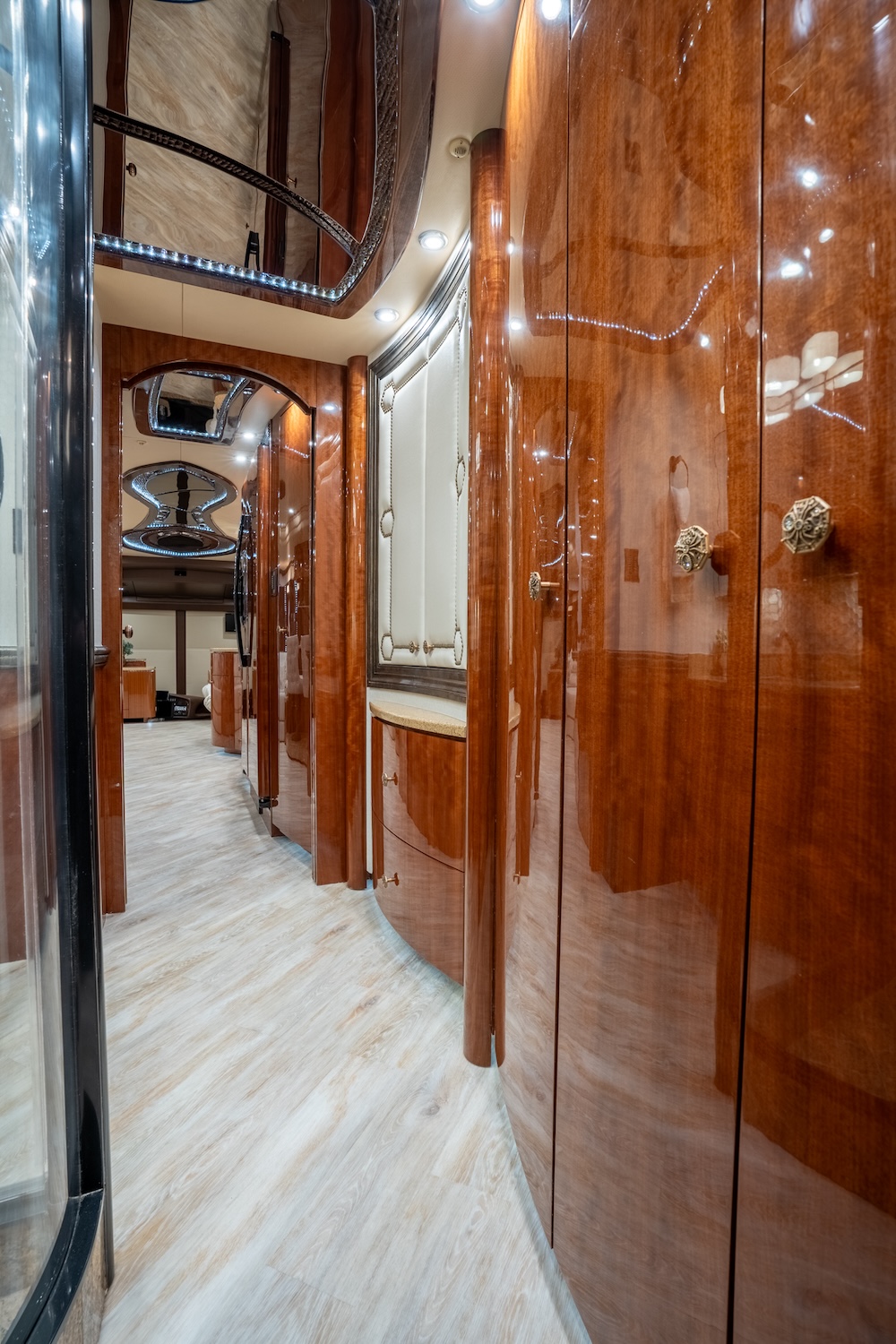 2015 Prevost Millennium H3-45 For Sale