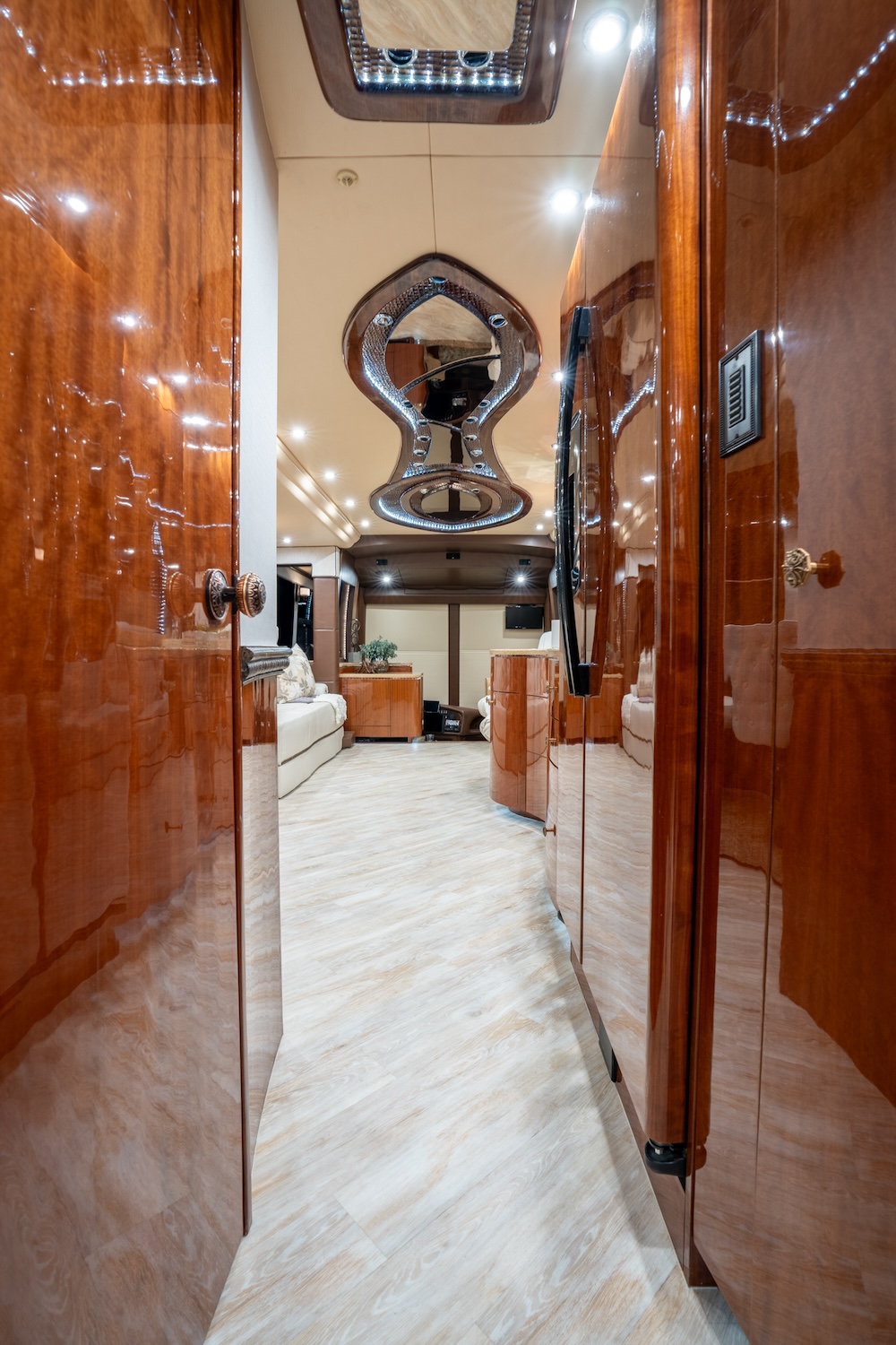 2015 Prevost Millennium H3-45 For Sale