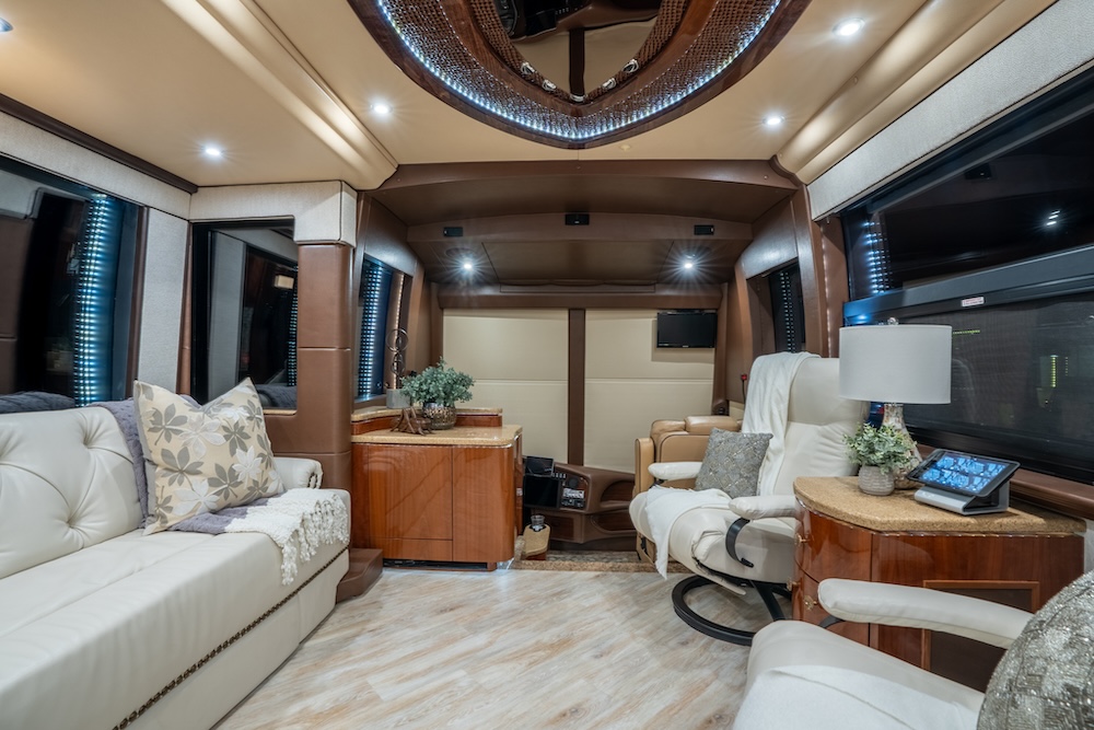 2015 Prevost Millennium H3-45 For Sale