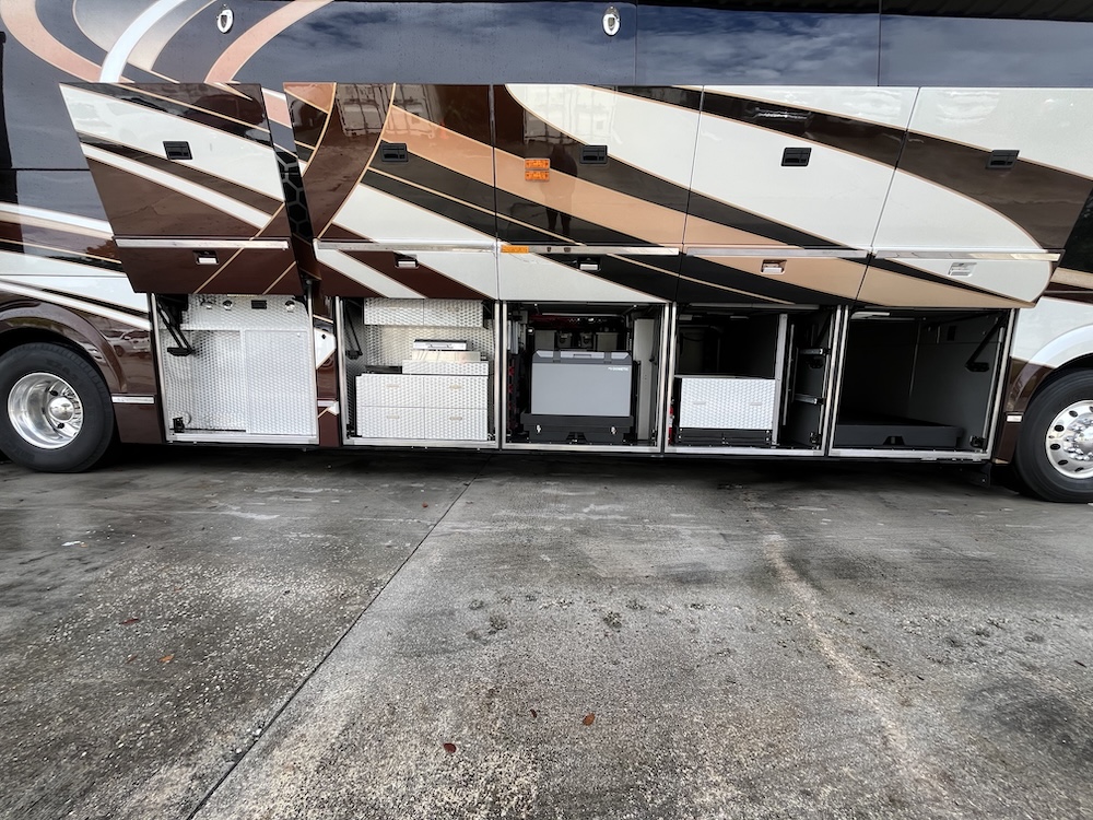 2015 Prevost Millennium H3-45 For Sale