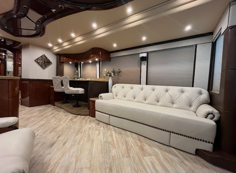 2015 Prevost Millennium H3-45 For Sale