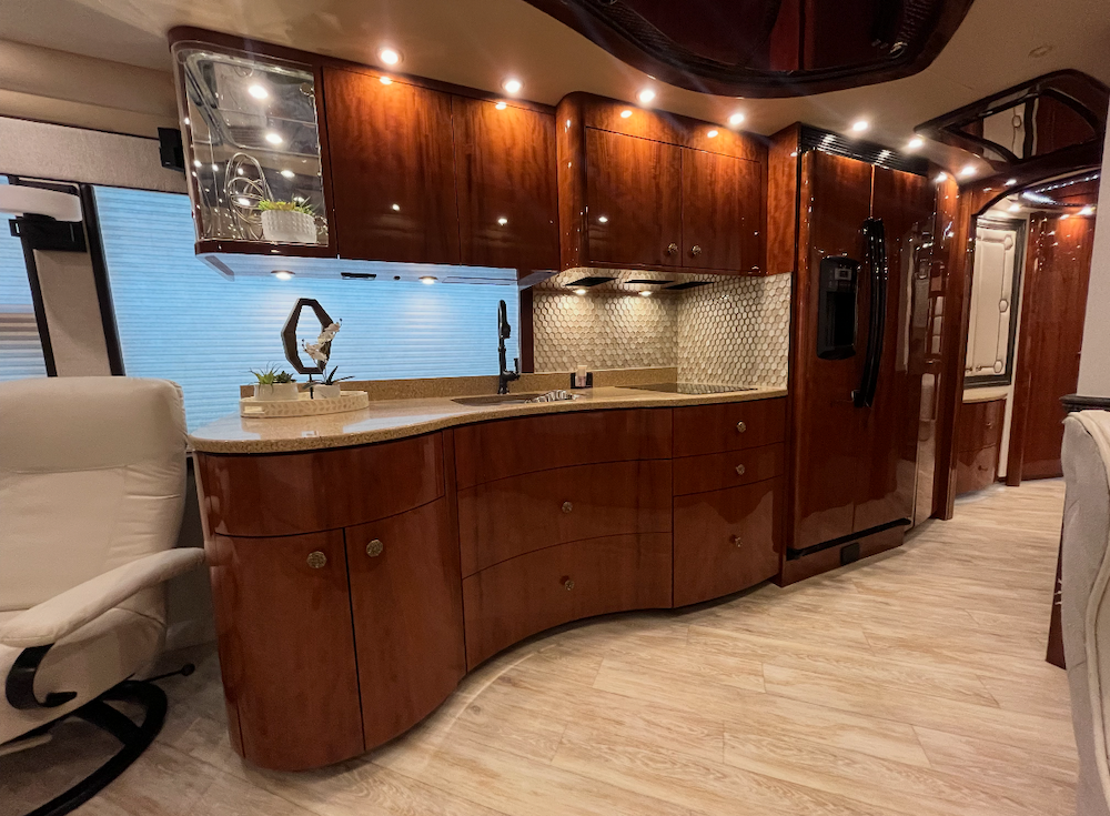 2015 Prevost Millennium H3-45 For Sale