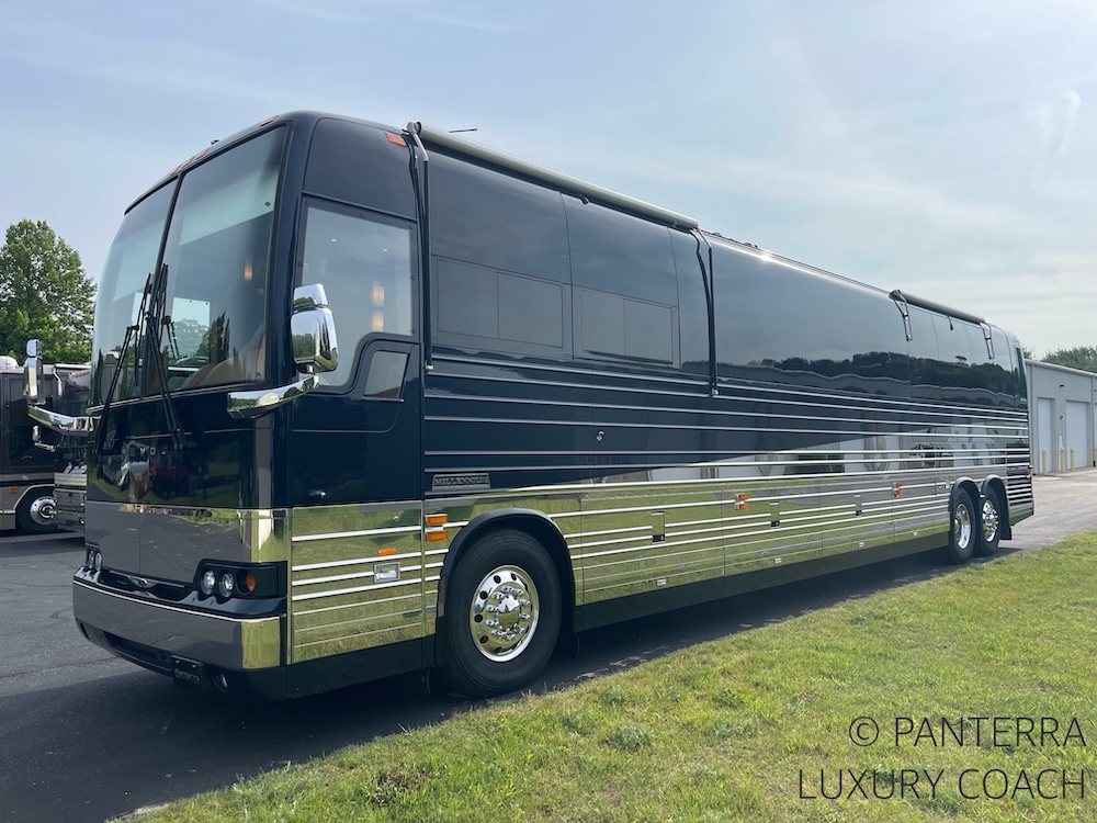 2015 Prevost Millennium X3 For Sale