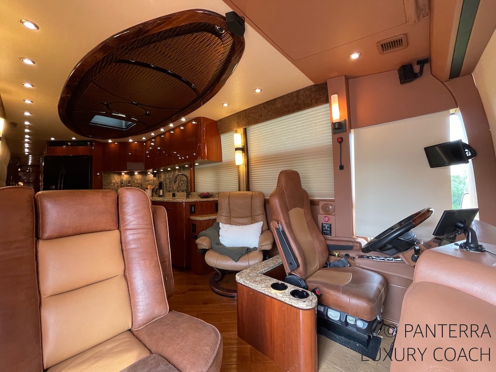 2015 Prevost Millennium X3 For Sale