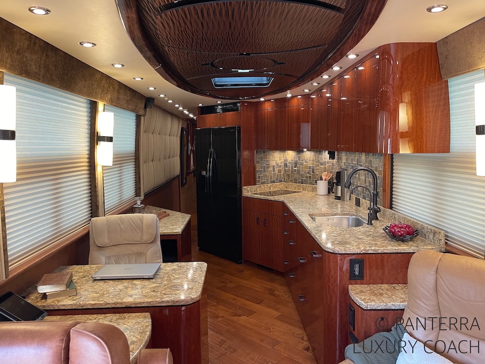2015 Prevost Millennium X3 For Sale