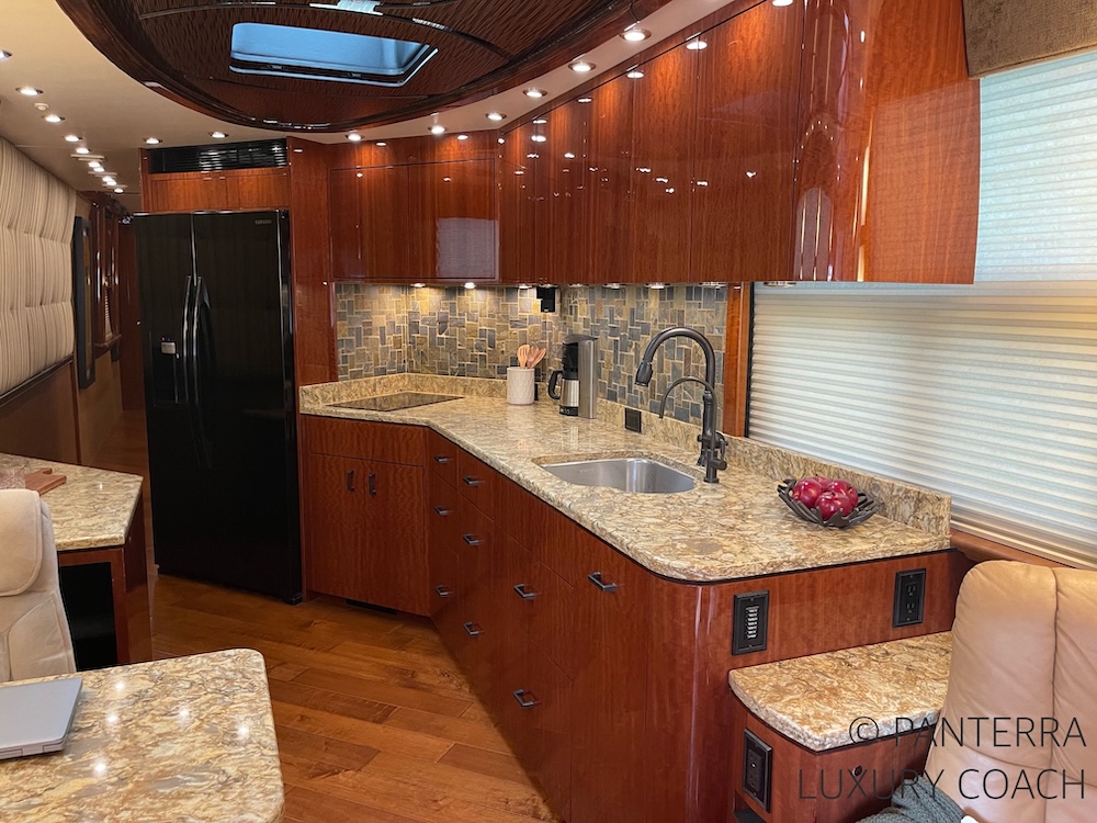 2015 Prevost Millennium X3 For Sale
