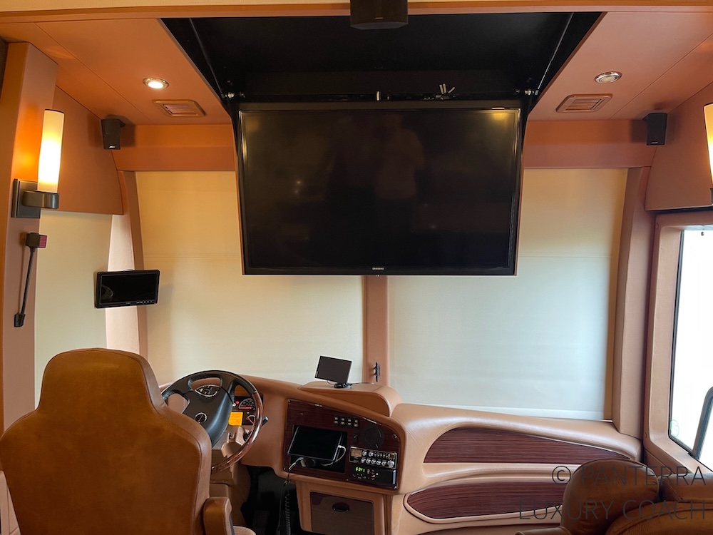 2015 Prevost Millennium X3 For Sale