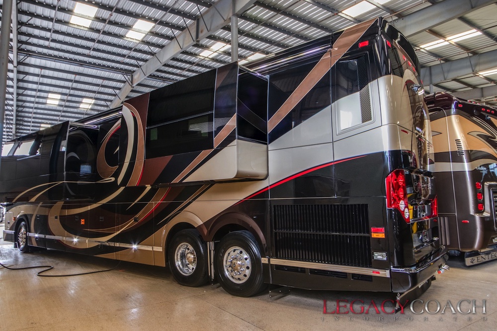 2015 Prevost Outlaw H3-45 For Sale