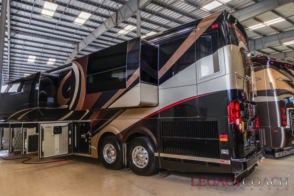 2015 Prevost Outlaw H3-45 For Sale