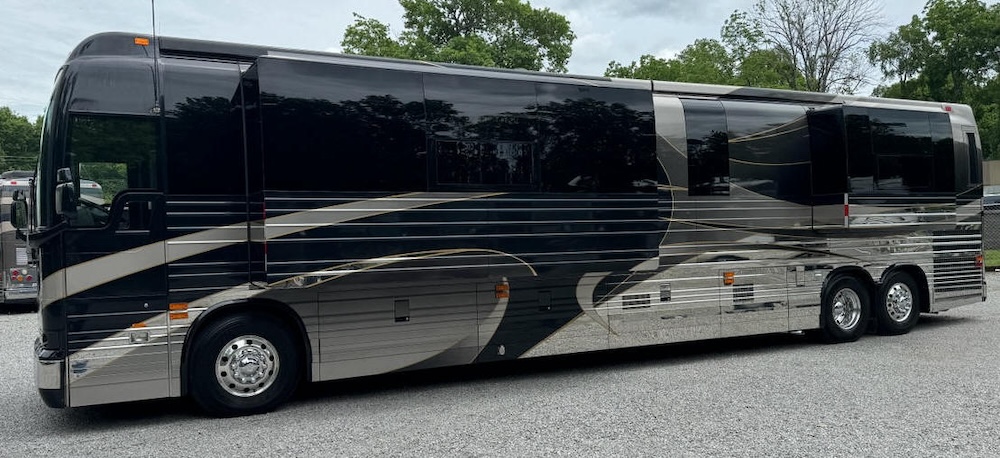 2015 Prevost  XLII For Sale