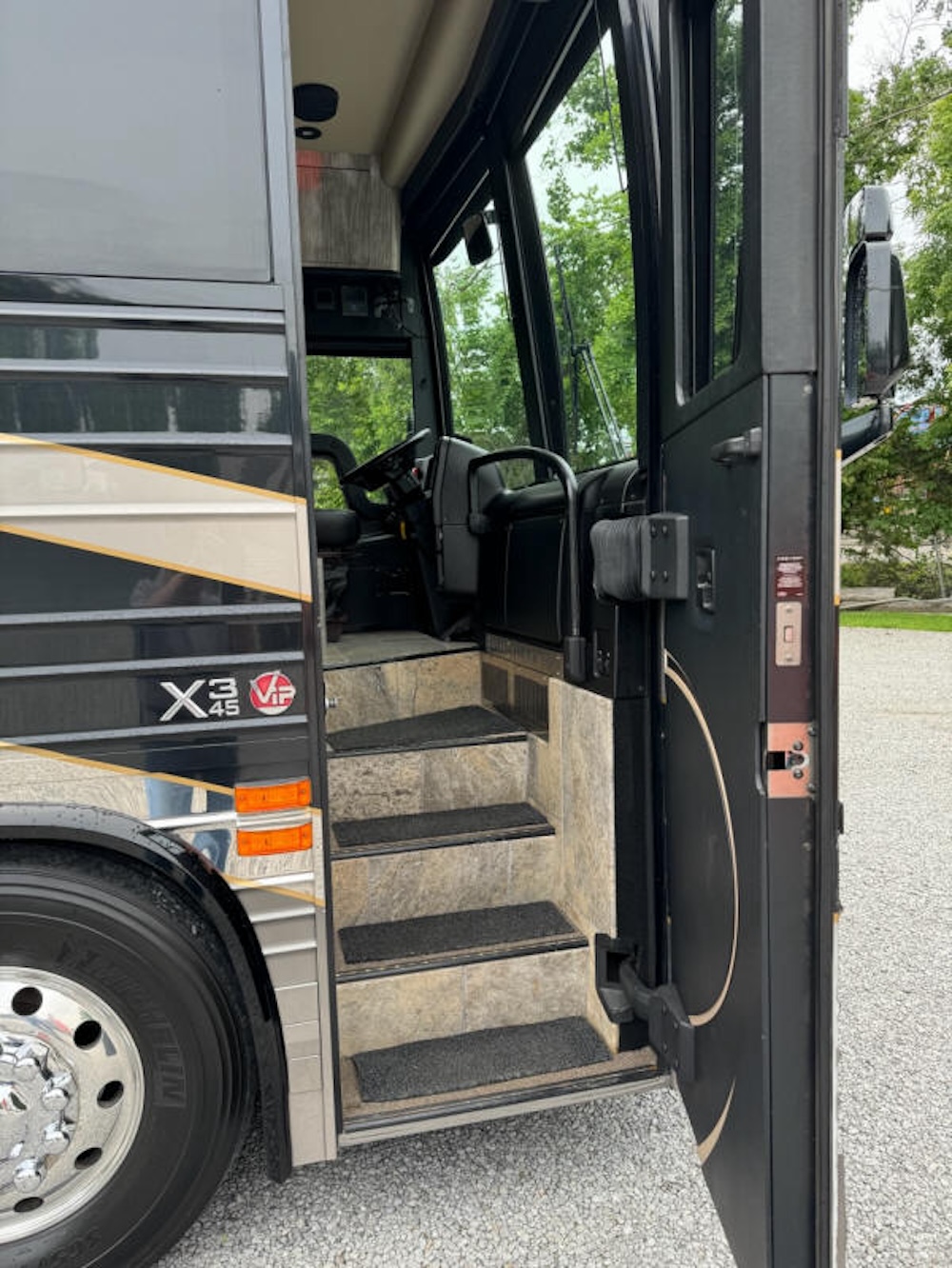 2015 Prevost  XLII For Sale