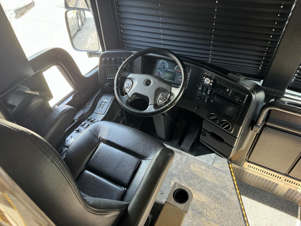 2015 Prevost  XLII For Sale