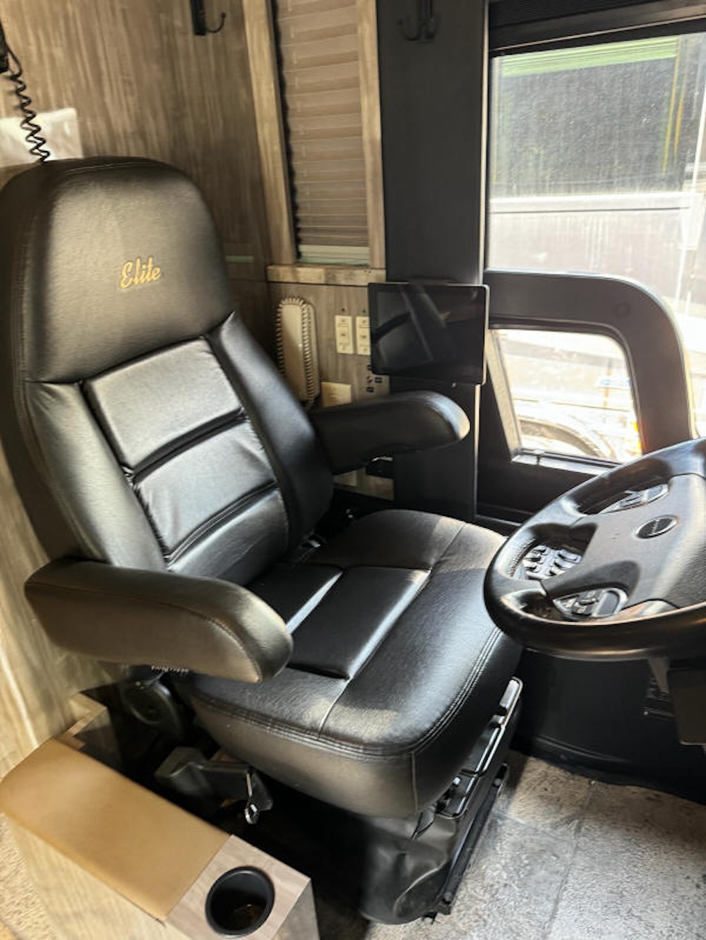 2015 Prevost  XLII For Sale