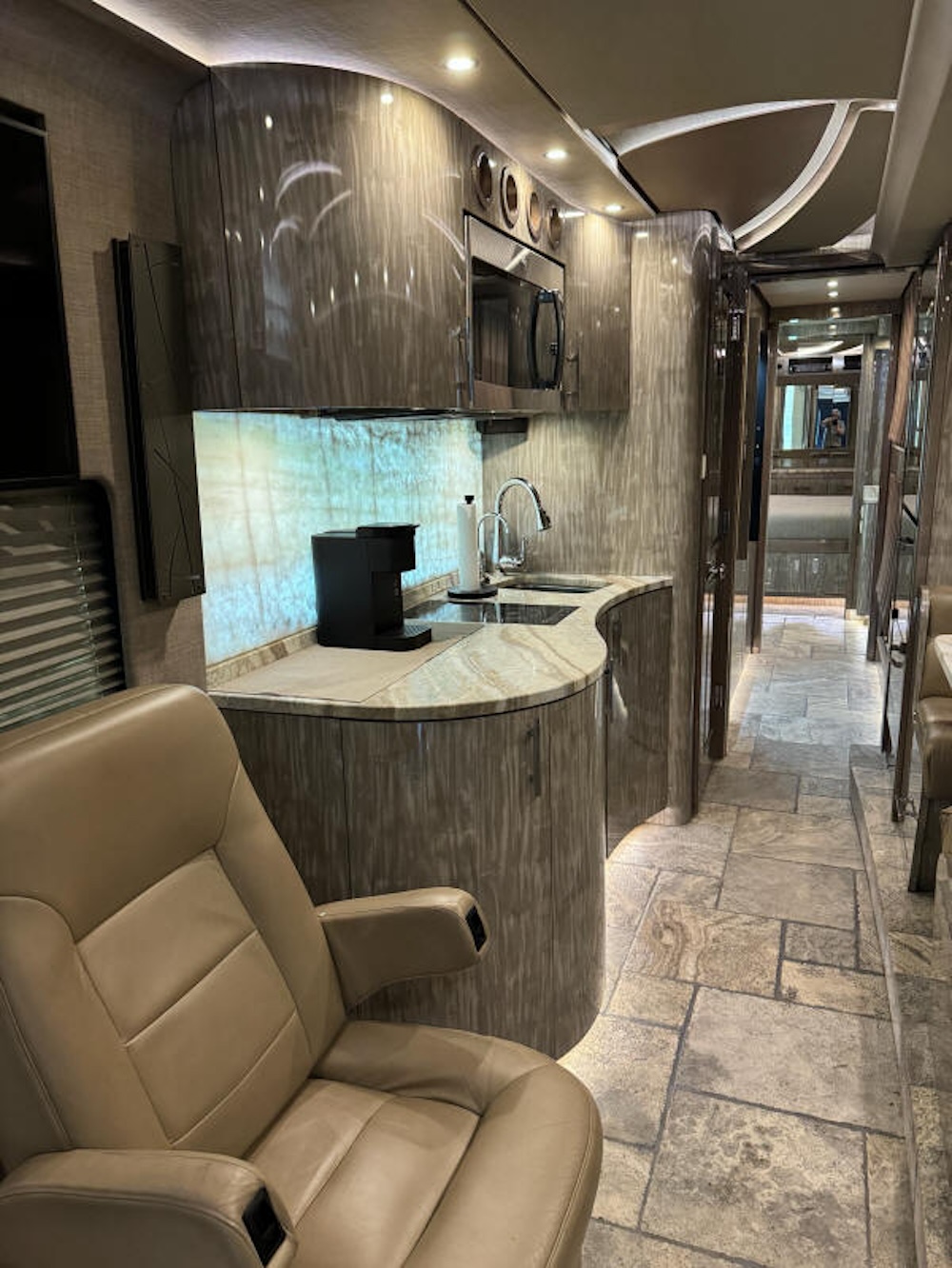 2015 Prevost  XLII For Sale