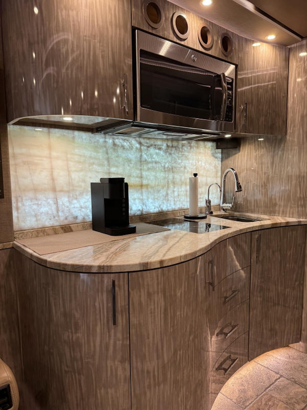 2015 Prevost  XLII For Sale