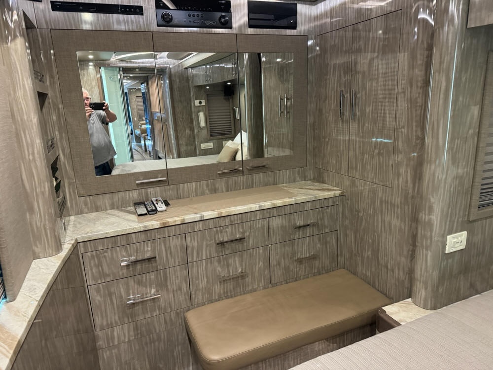 2015 Prevost  XLII For Sale