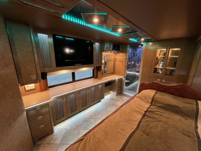 2015 Prevost Superior H3-45 For Sale