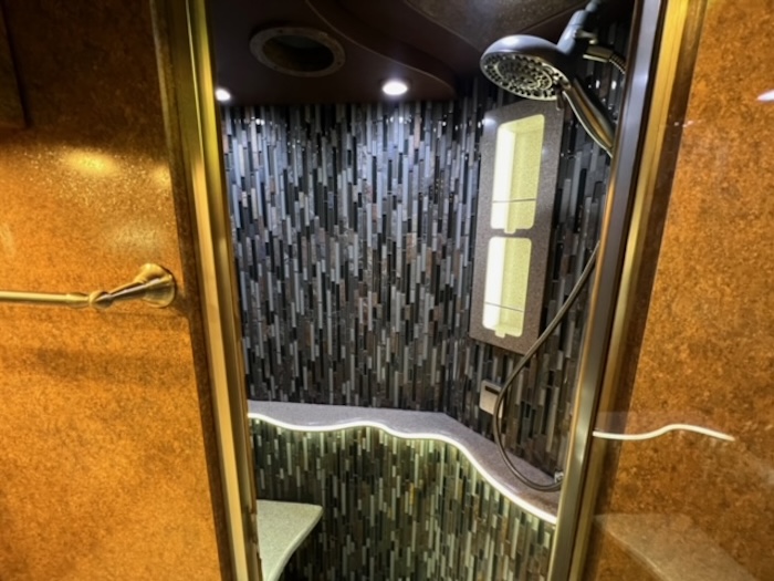 2015 Prevost Superior H3-45 For Sale