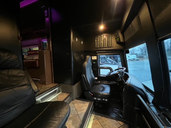 2015 Prevost Superior H3-45 For Sale