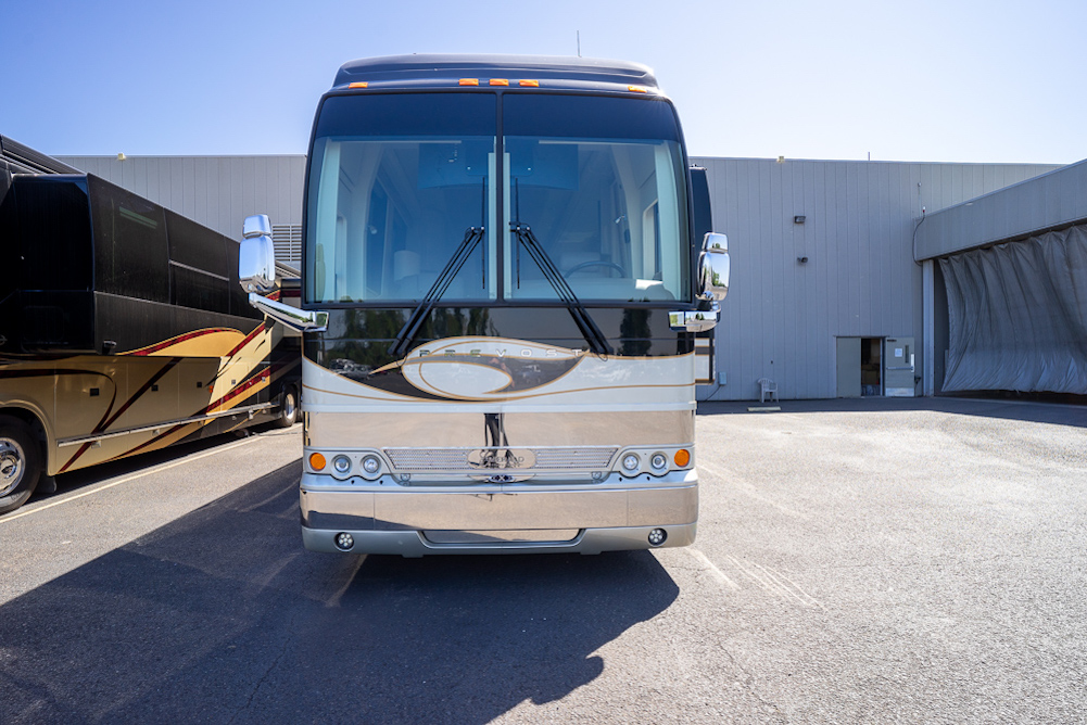 2016 Prevost Emerald X3 For Sale