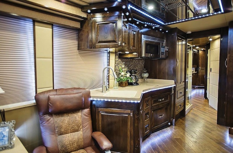 2016 Prevost Emerald X3 For Sale