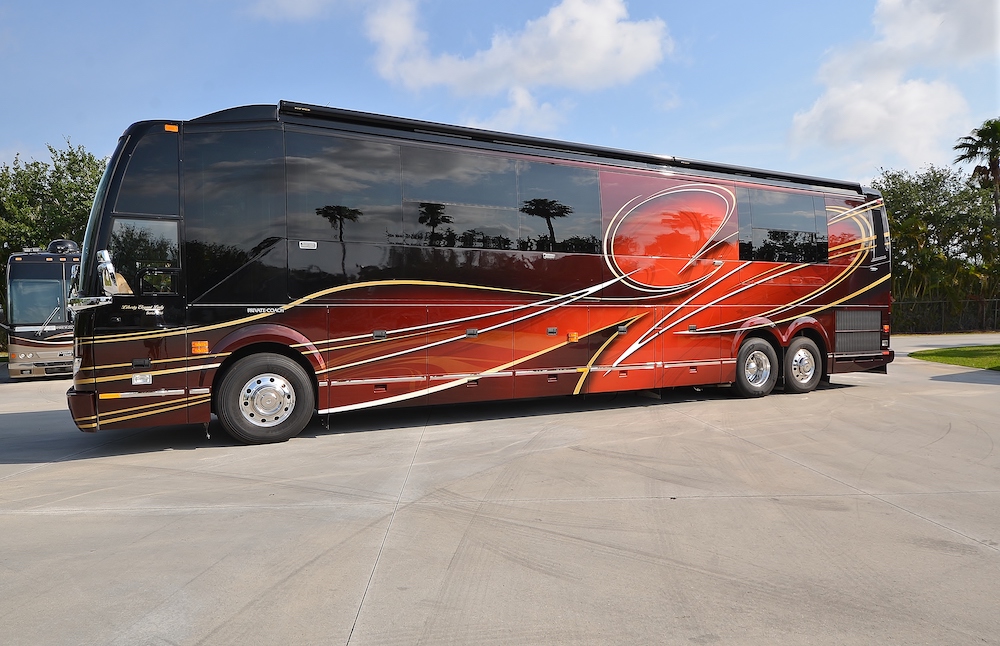 2016 Prevost Liberty H3-45 For Sale