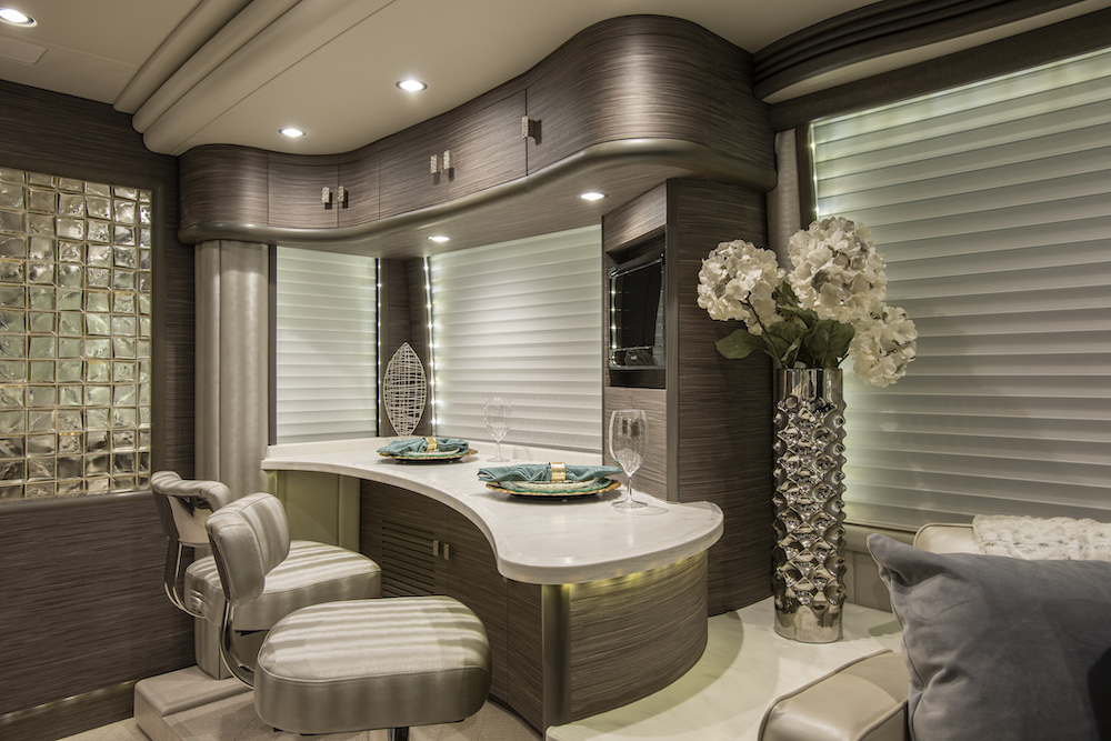 2016 Prevost Liberty H3-45 For Sale