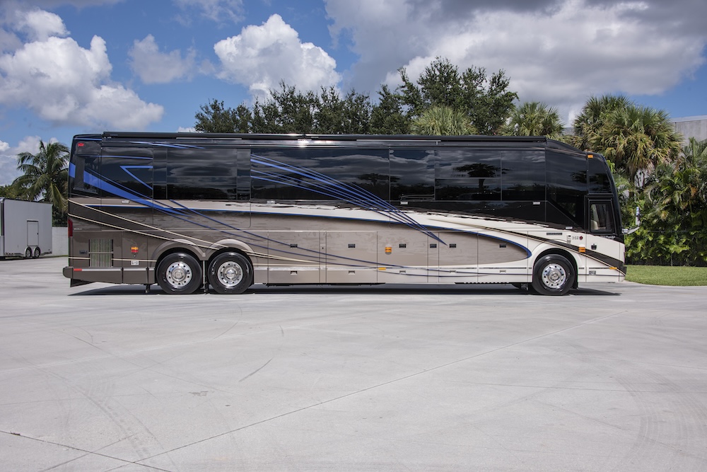 2016 Prevost Liberty H3-45 For Sale