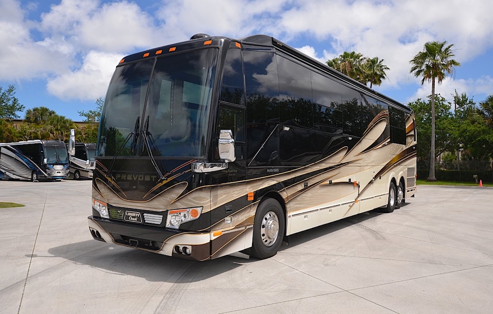 2016 Prevost Liberty H3-45 For Sale