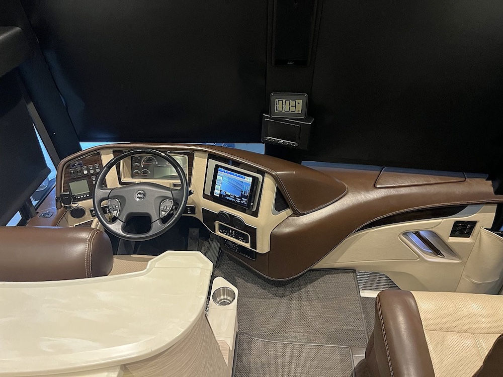 2016 Prevost Liberty H3-45 For Sale