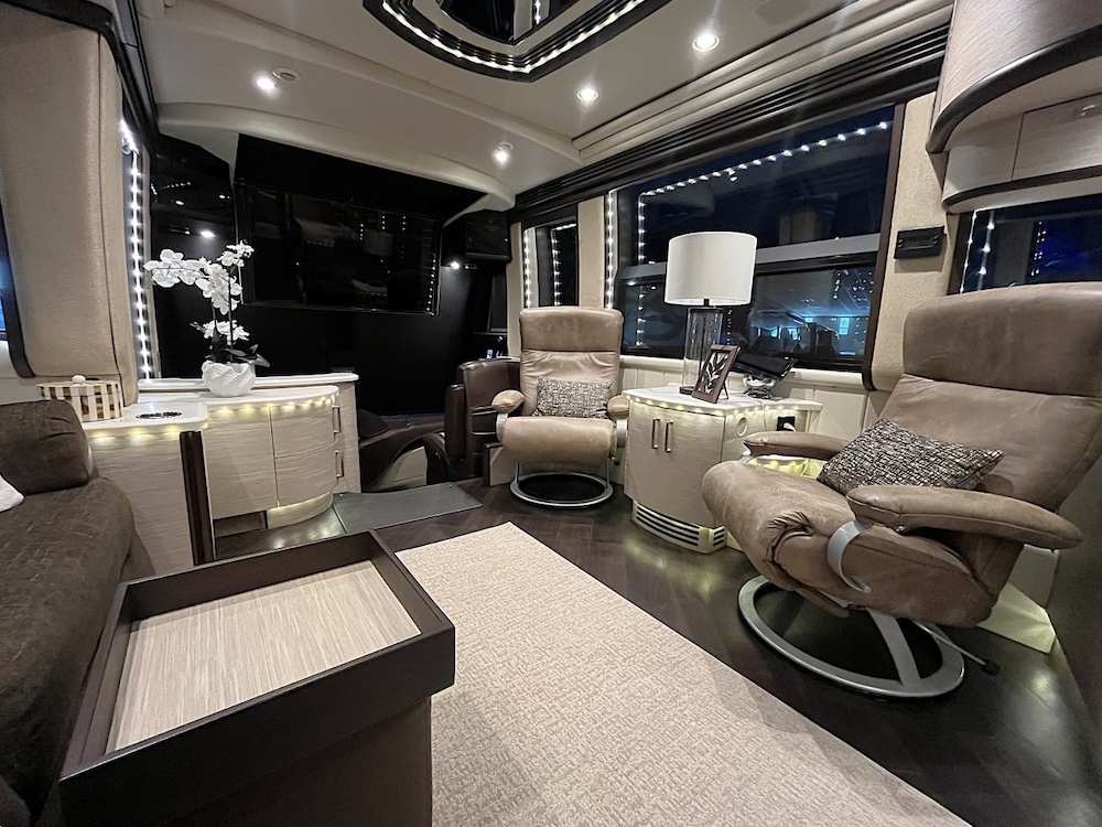 2016 Prevost Liberty H3-45 For Sale